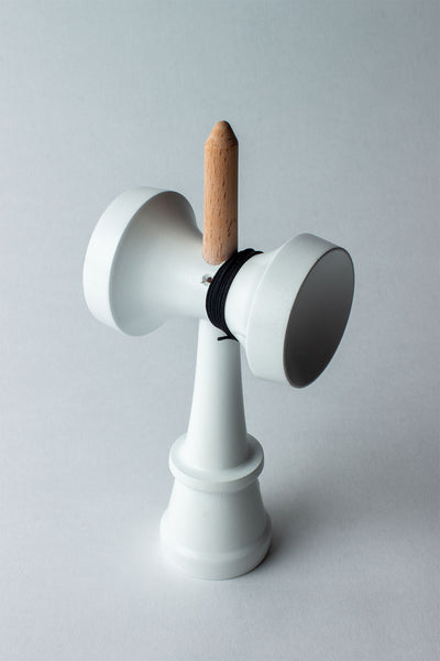 WHITE ATACK - KEN ONLY - LEGEND SHAPE – Sweets Kendamas