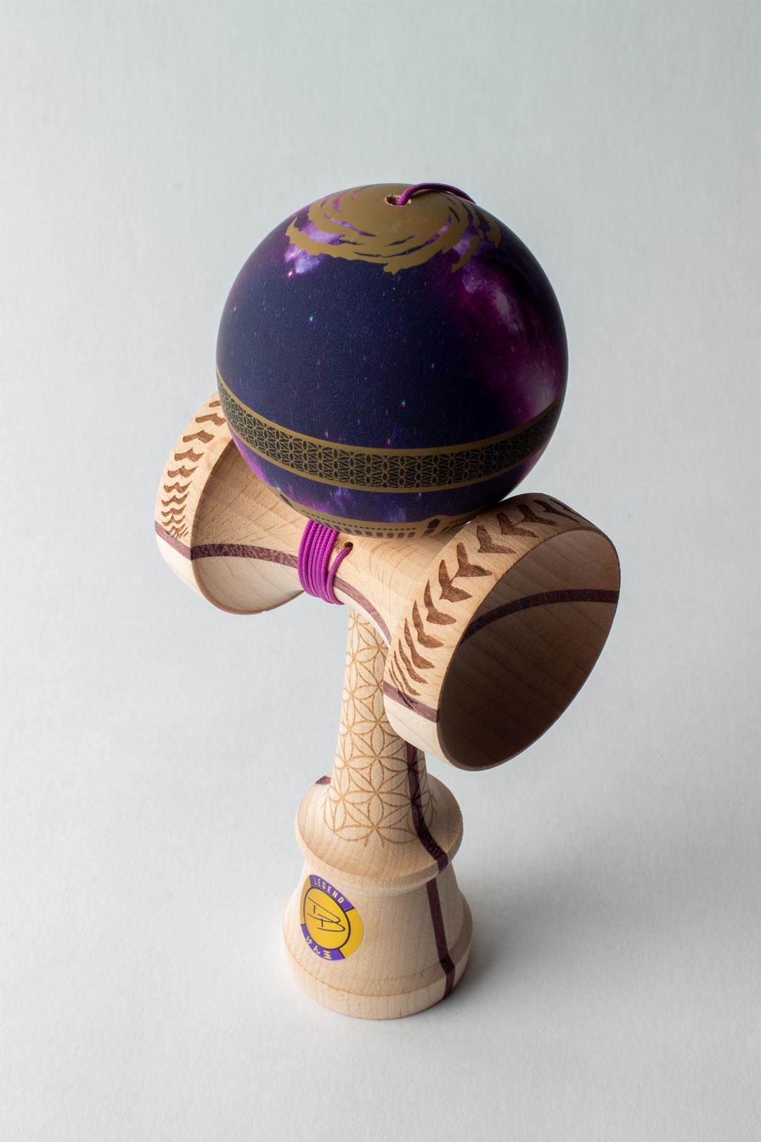 AUSTIN DONOVAN - BROKEN – Sweets Kendamas