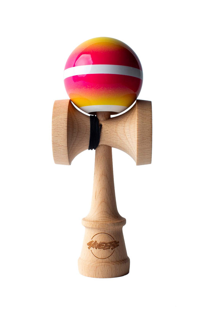 MATT SWEETS JORGENSON - B&W - BROKEN SHAPE – Sweets Kendamas