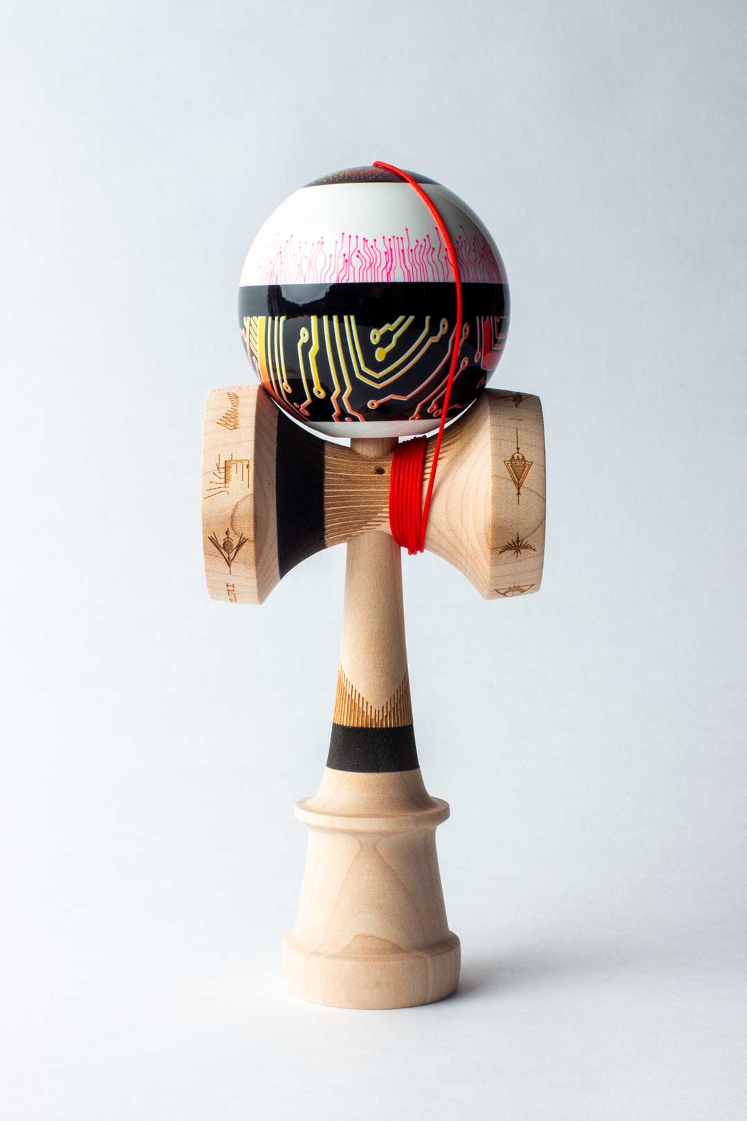 スイーツけん玉SWEETS Subtronics V2 AMPED シェイプ SUBTRONICS - V2 Signature Model - AMPED – Sweets Kendamas