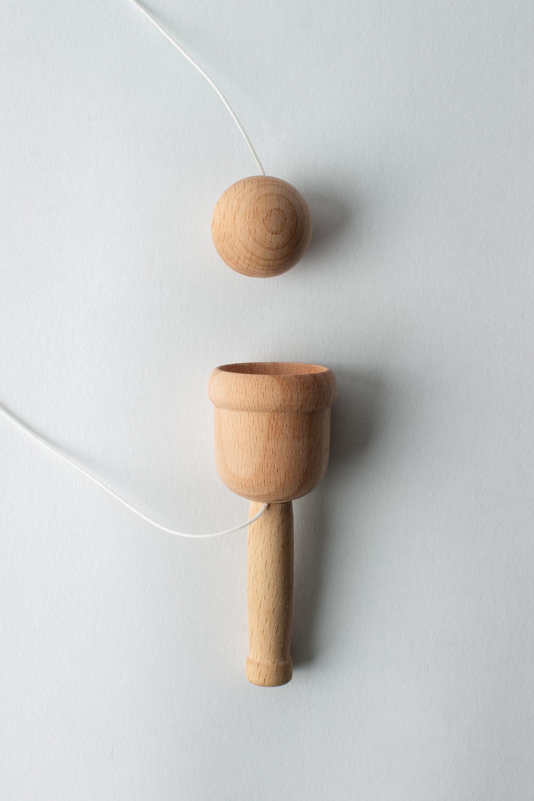 Traditional Toys - Ball & Cup - Global 🌐