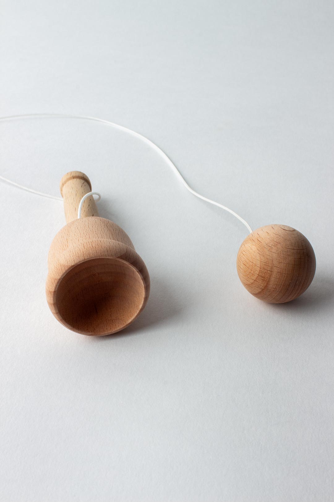 Traditional Toys - Ball & Cup - Global 🌐