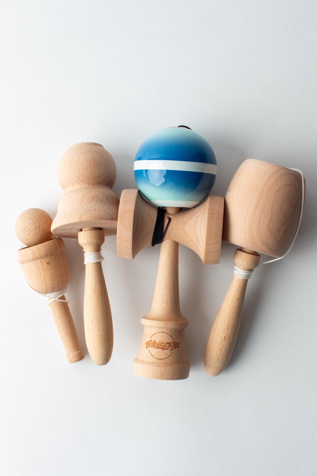 Traditional Toys - Ball & Cup - Global 🌐